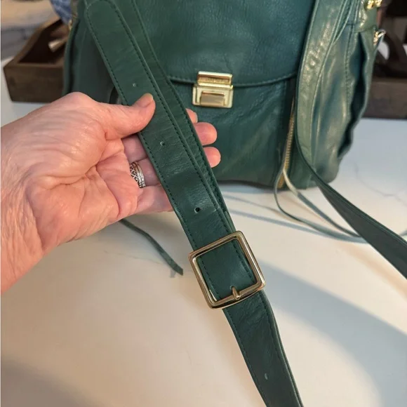 ๐ NWOT REBECCA MINKOFF EMERALD GREEN BELOVED MINI LEATHER CROSSBODY BAG! - Picture 9 of 16